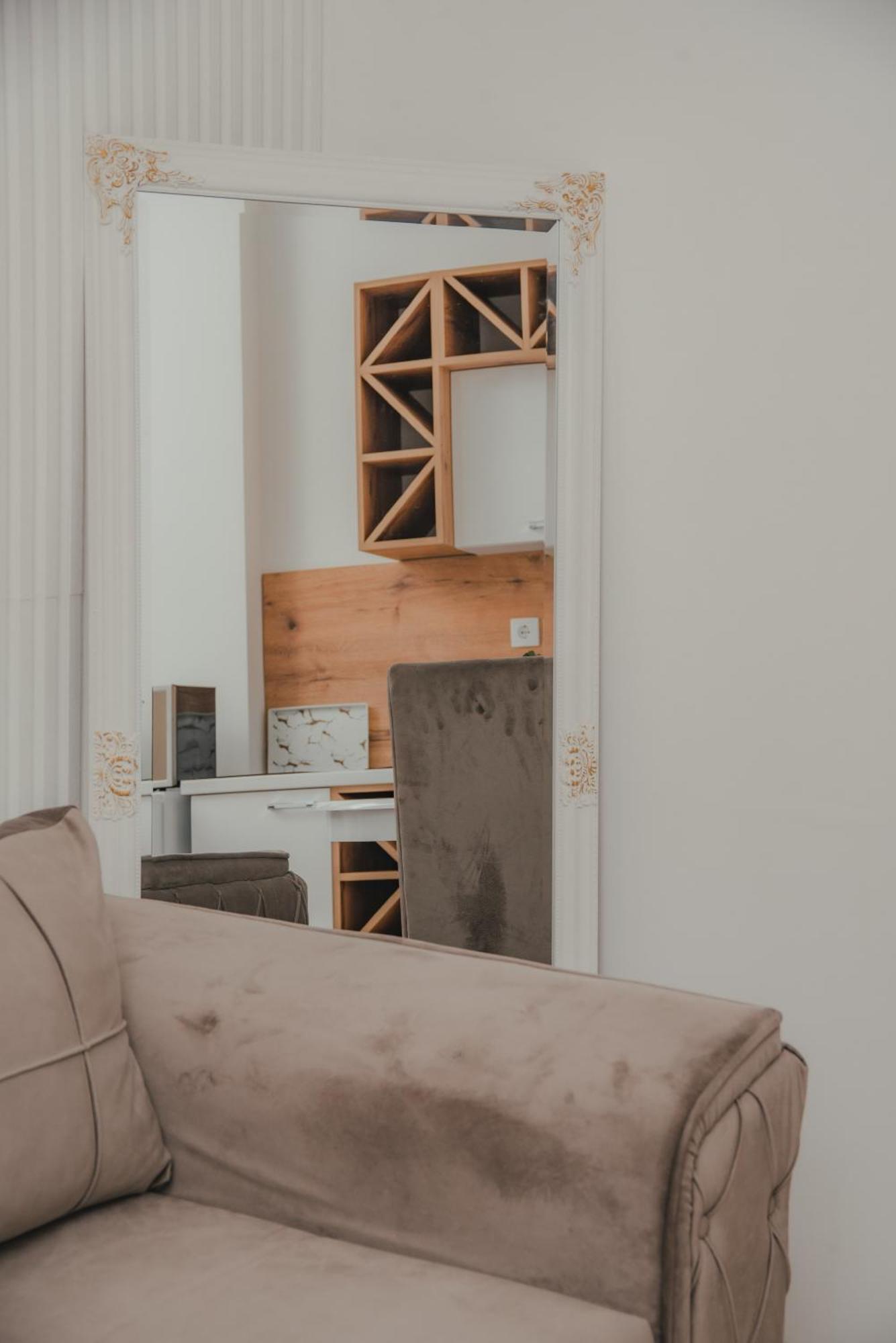 Jes Apartments Leskovac  Zewnętrze zdjęcie