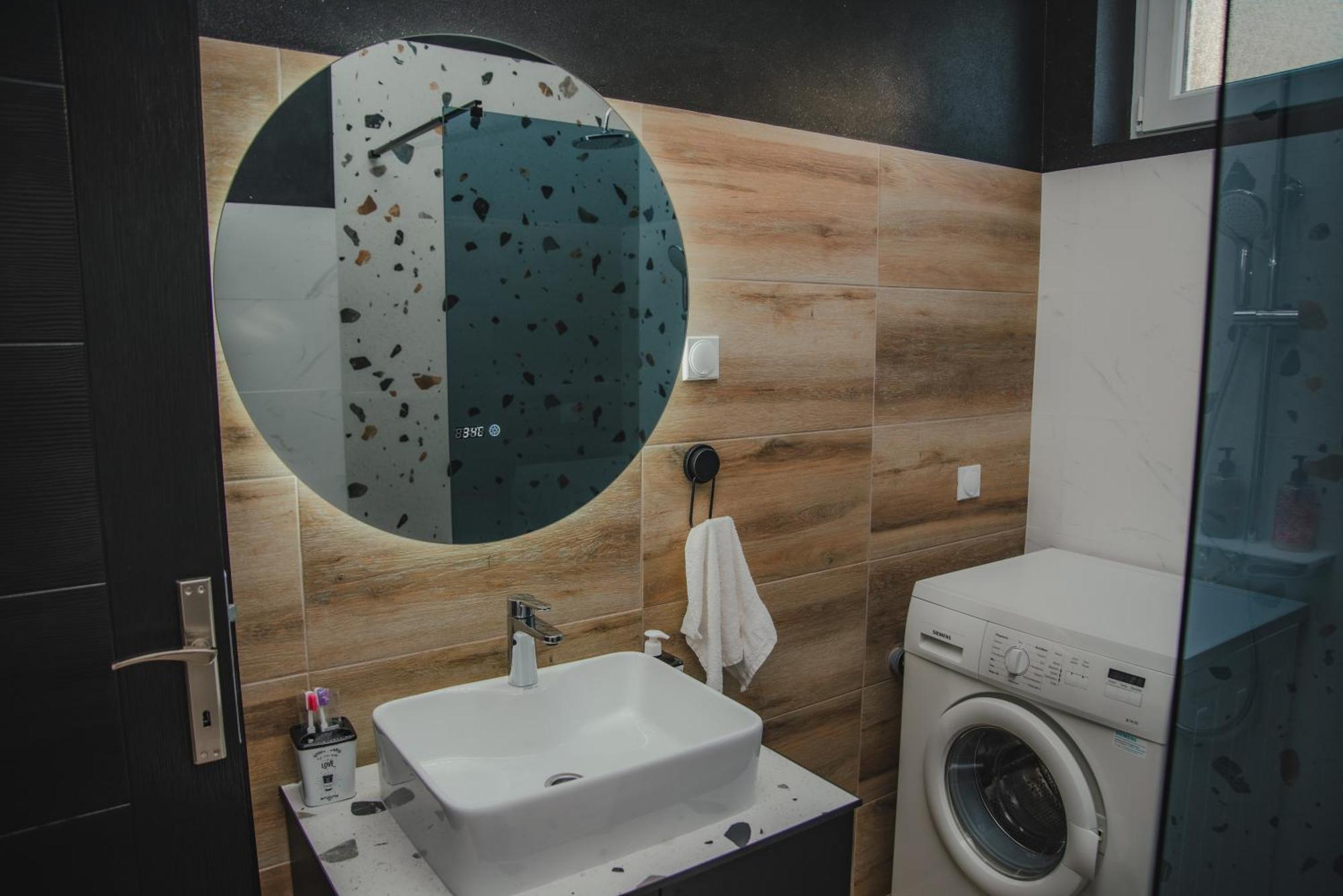 Jes Apartments Leskovac  Zewnętrze zdjęcie