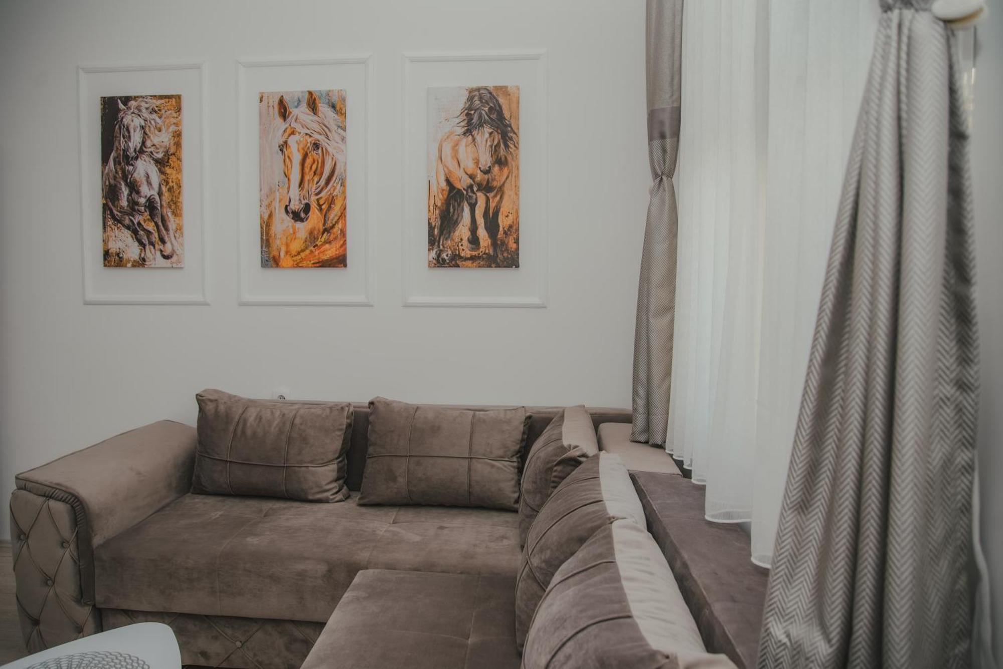 Jes Apartments Leskovac  Zewnętrze zdjęcie