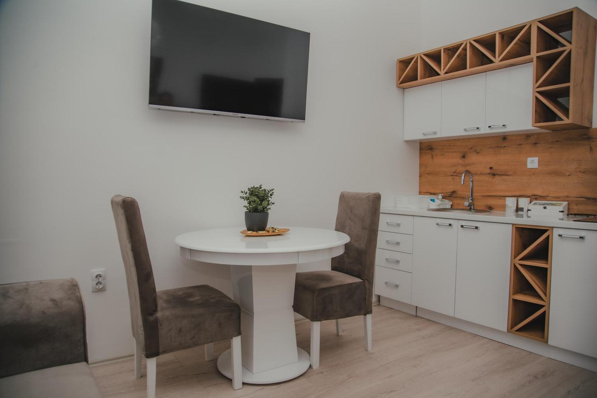 Jes Apartments Leskovac  Zewnętrze zdjęcie